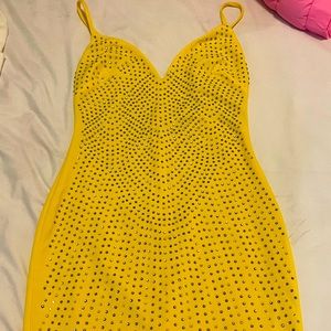 NYE YELLOW SPARKLE DRESS ! New ! Never worn! S